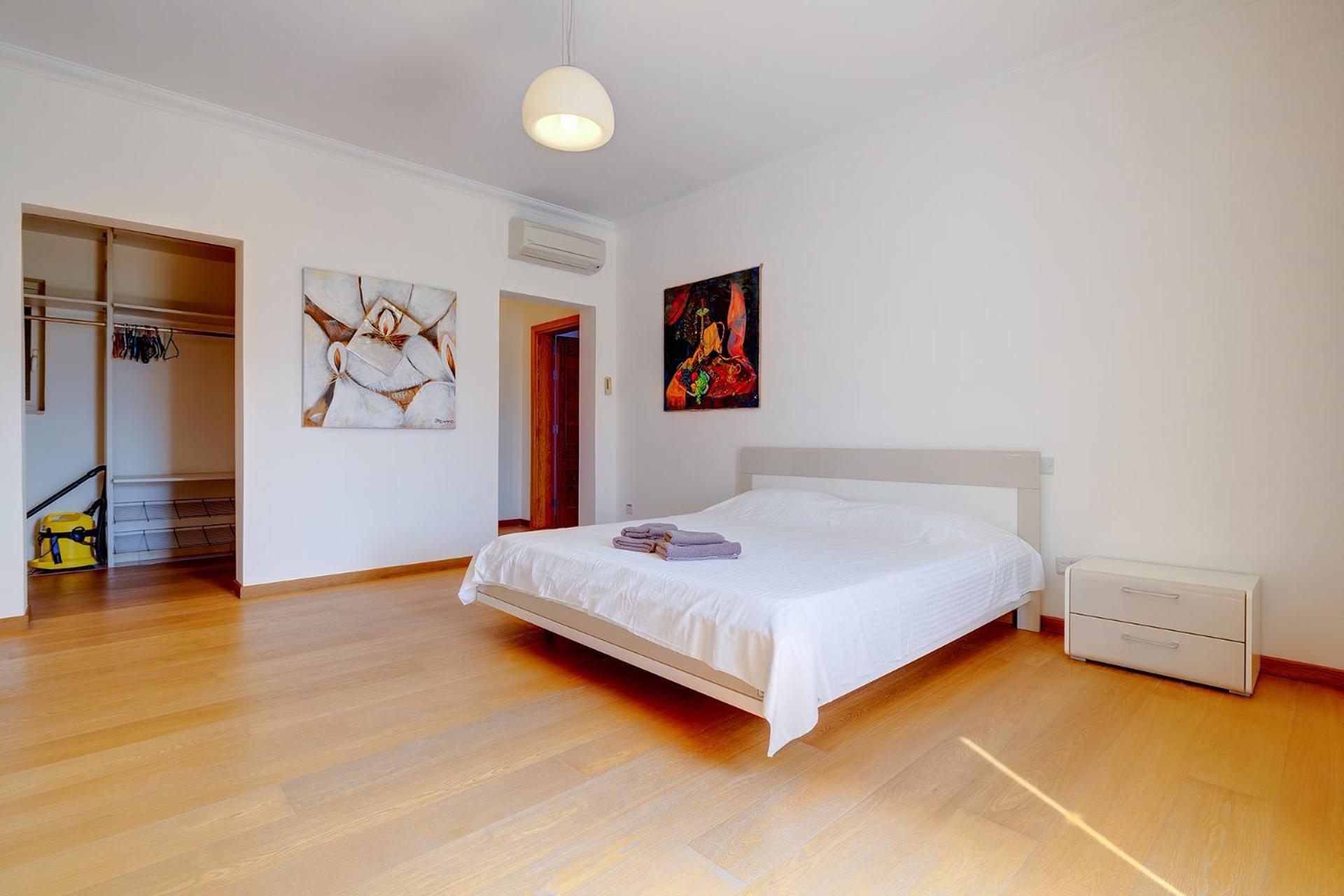 Seafront Apartman *