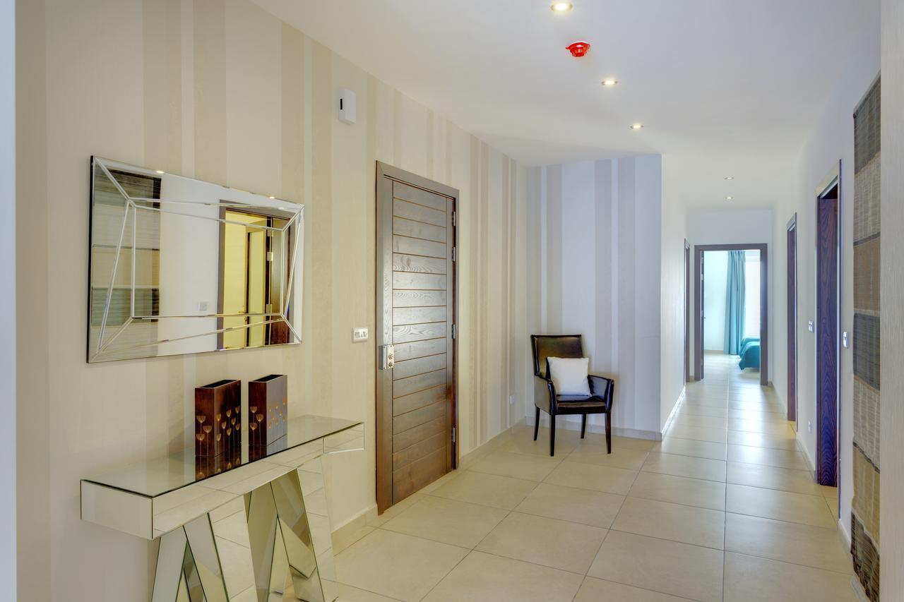Seafront Apartman